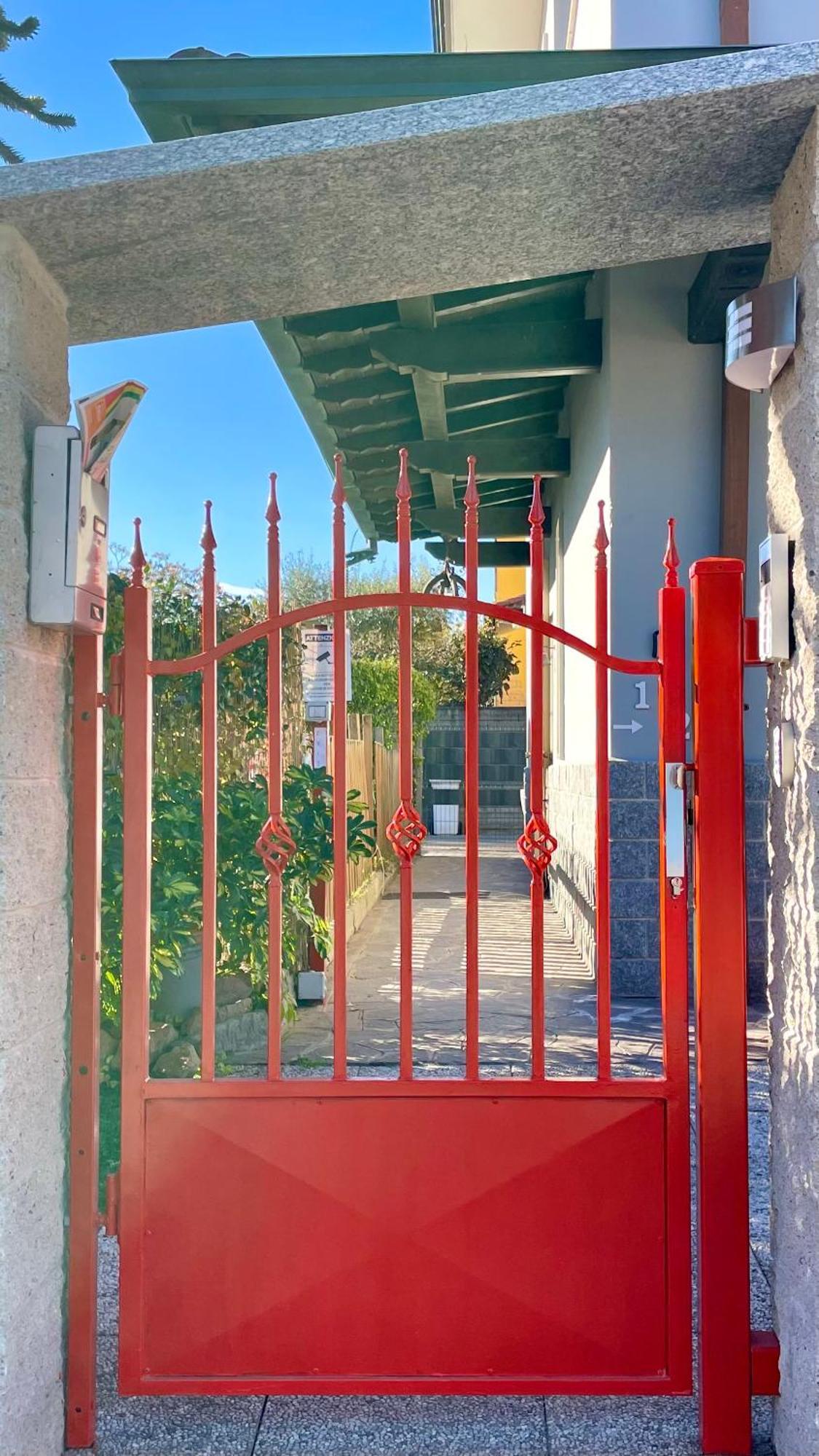 Onlyroomsrho Exterior photo